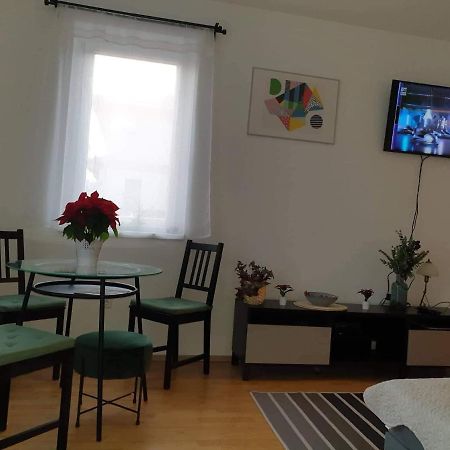 Relax Apartman Veresegyház エクステリア 写真
